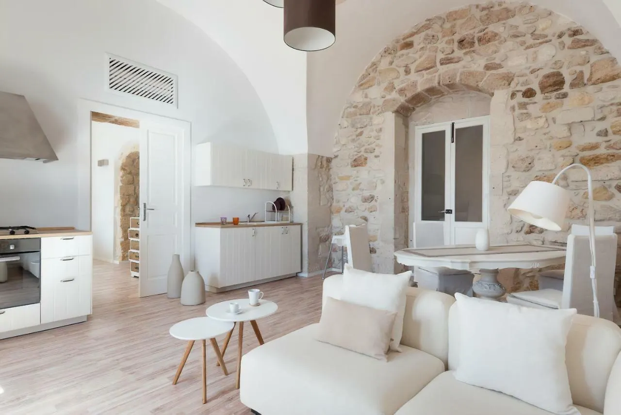 Elegante appartamento fronte mare by Wonderful Italy Syracuse